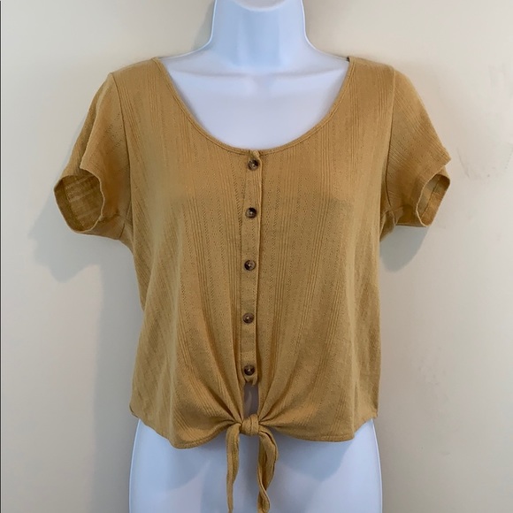 American Eagle Outfitters Tops - American Eagle Short Sleeve Bottom Tie Shirt Sz M